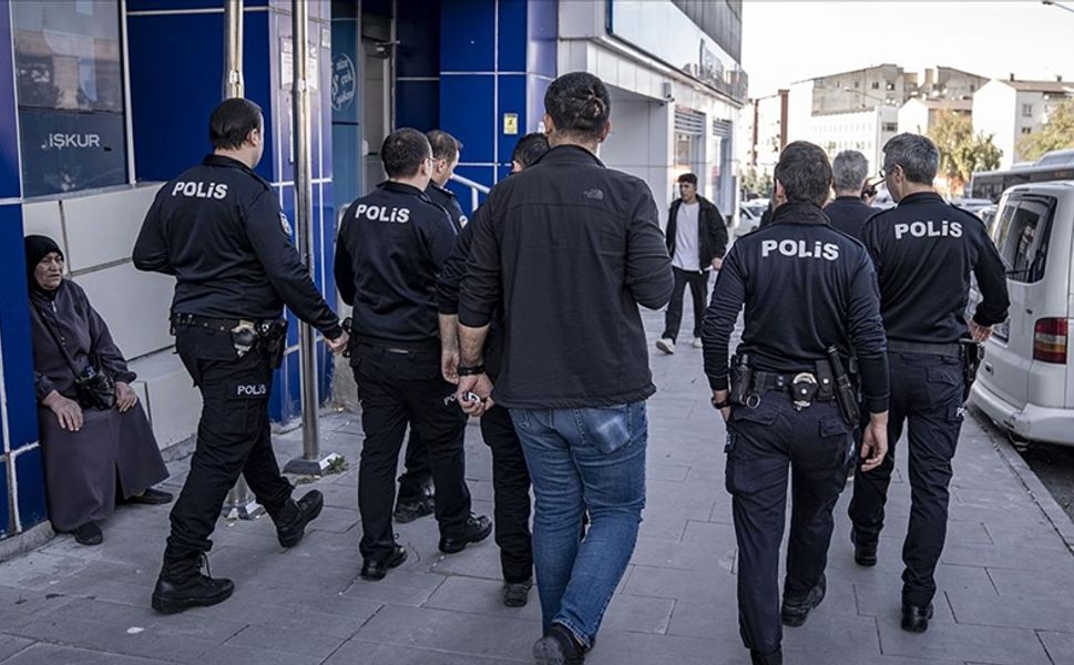 Polisin hızlı refleksi Kıbrıs gazisini dolandırılmaktan kurtardı