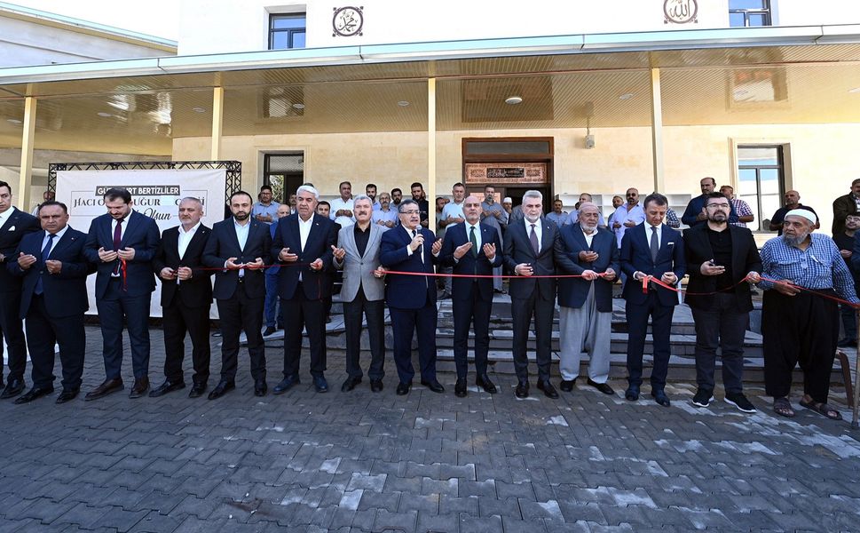 Dulkadiroğlu Hacı Osman Uğur Camii Hizmete Açıldı