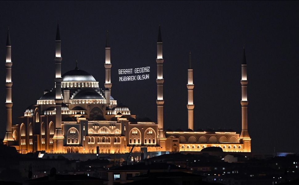 Berat Kandili Ne Zaman, Faziletleri Neler?