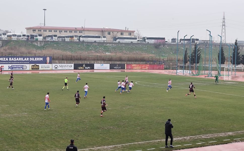 İstiklalspor, 4 golle zirvenin yeni sahibi oldu!
