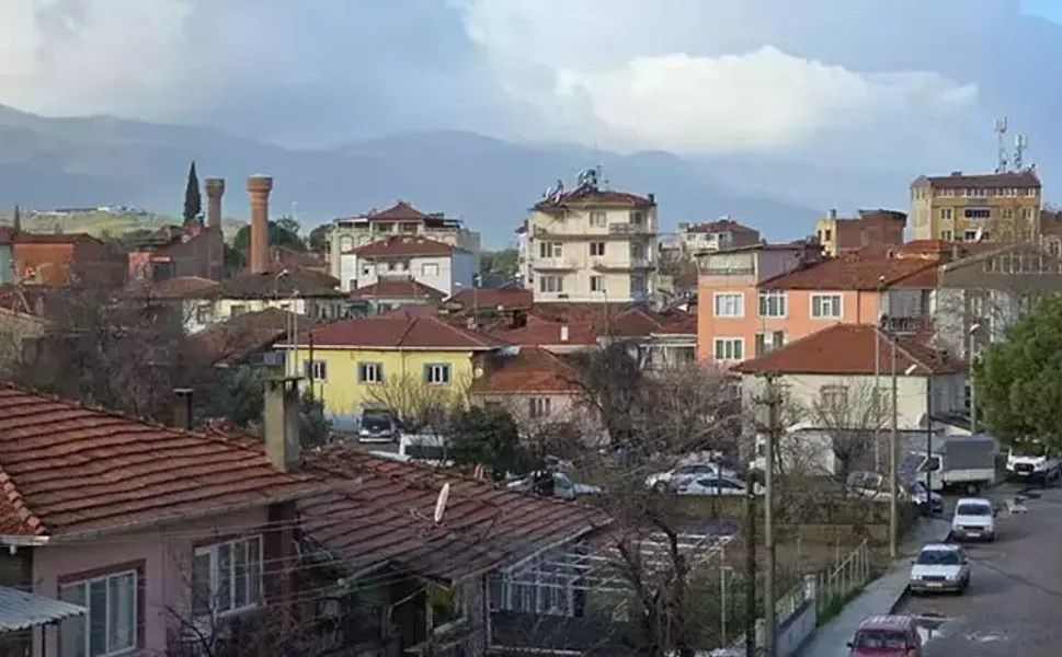 Balıkesir'de 10 saniye arayla 4.1 ve 4 büyüklüğünde 2 deprem