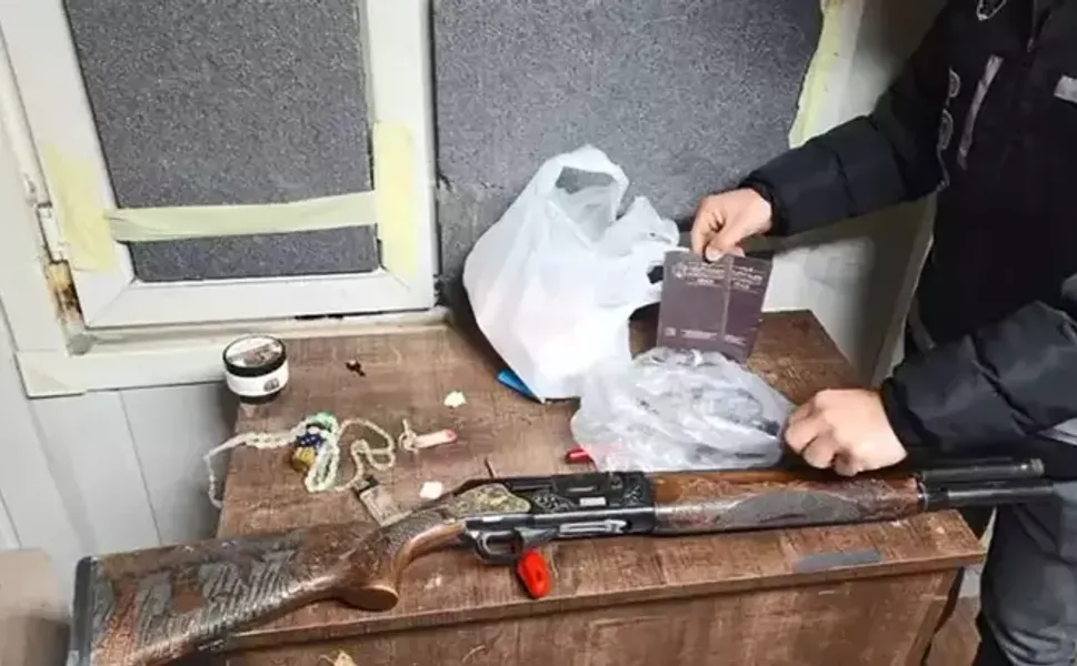 Kaçırıp, darbederek senet imzalattılar