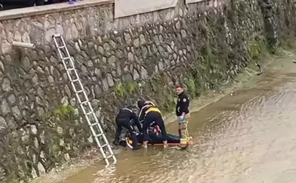 Dere yatağına düştü, duran kalbi yeniden çalıştırıldı