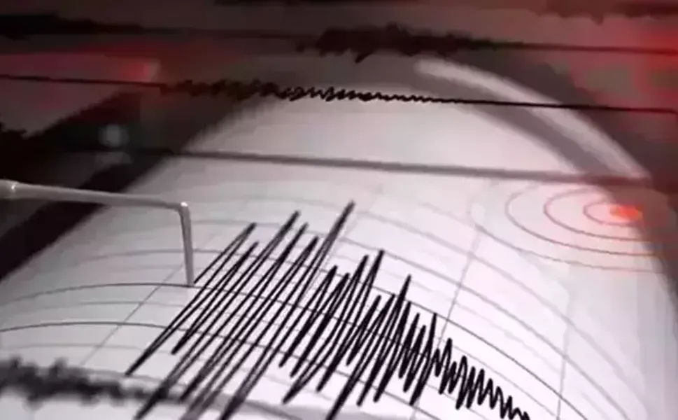 Malezya'da 7.1 büyüklüğünde deprem