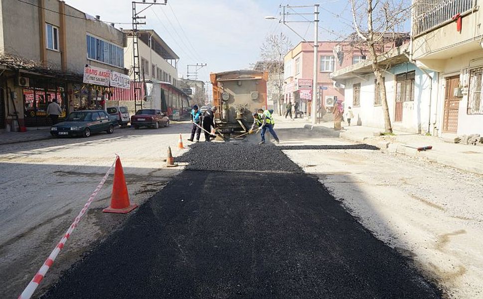 Dulkadiroğlu’nda Bir Caddenin Daha Ulaşım Konforu İyileştiriliyor