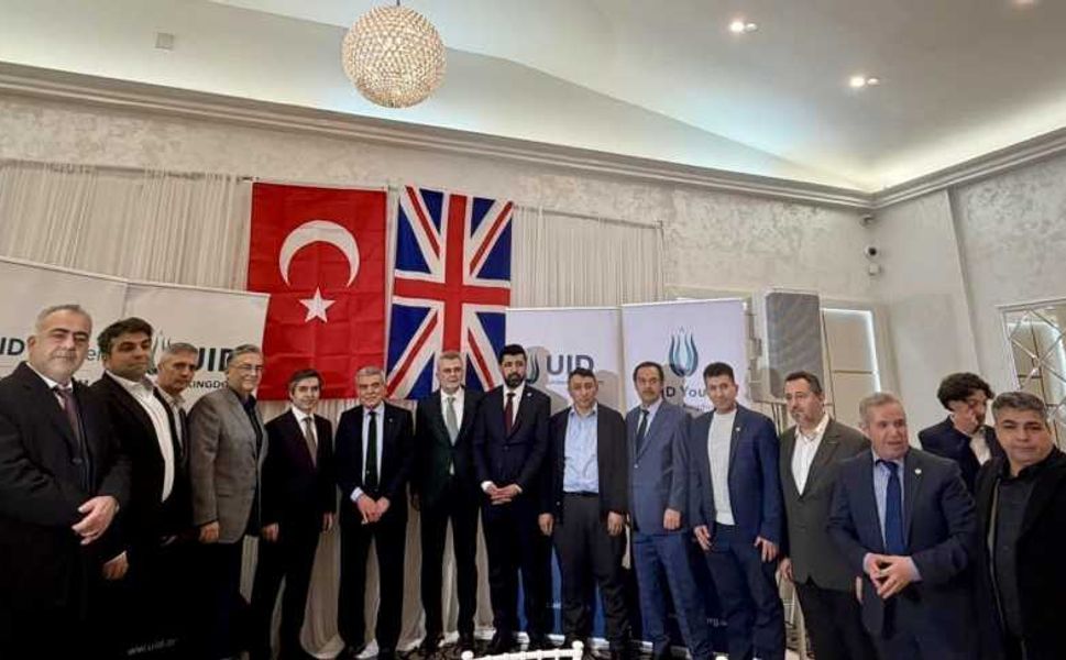 Başkan Görgel, İngiltere’de Birlik Sofrasında Buluştu