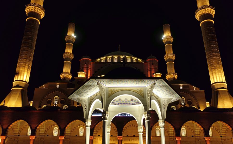 Bugün Kahramanmaraş’ta İftar Saat Kaçta Açılıyor?