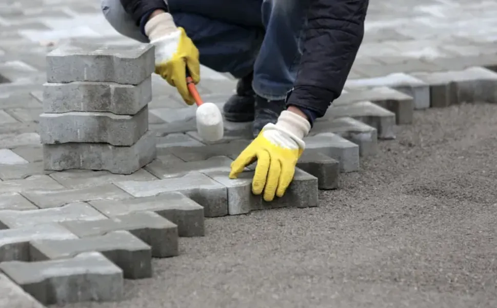 Onikişubat merkez mahallelere kaldırım müjdesi
