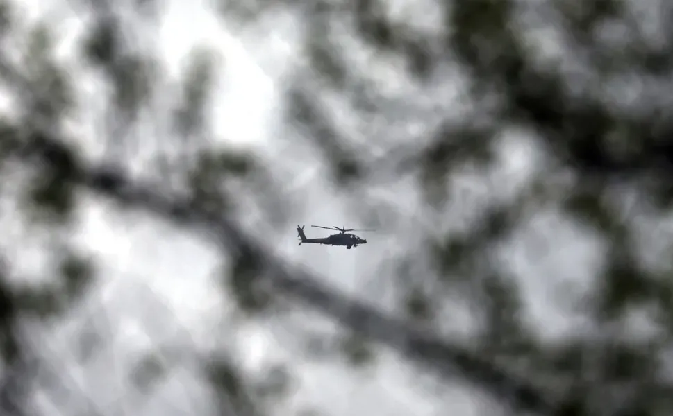 MSB: Katar'da düşen helikopterde 3 Türk şehit oldu