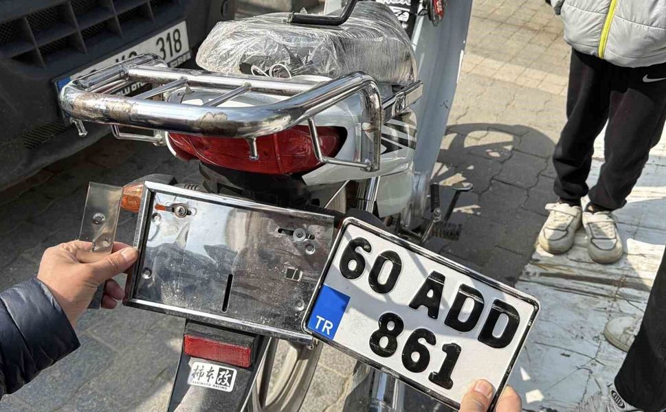 50 bin TL’lik motosikleti ile 146 bin TL’lik ceza yedi