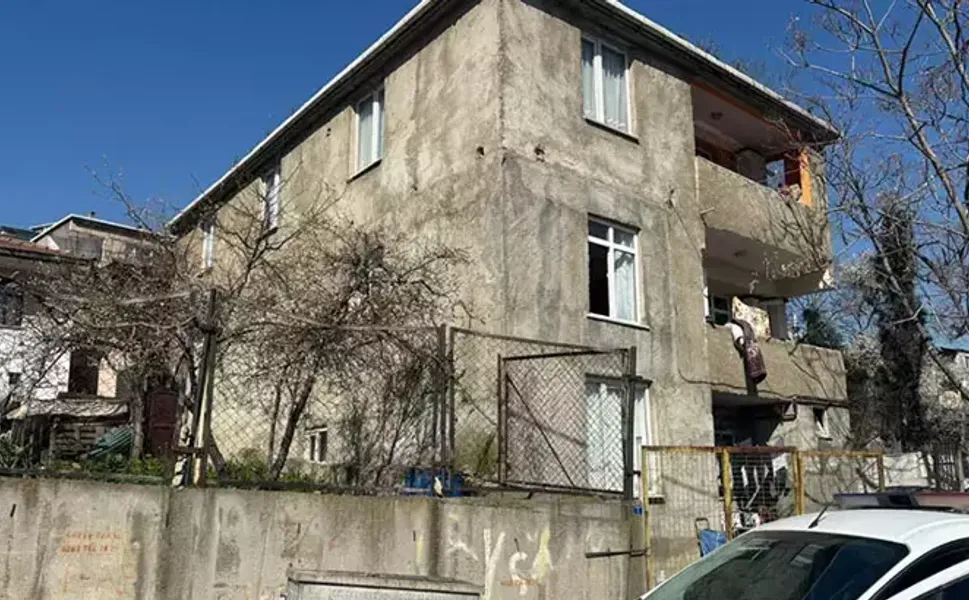 Gazdan zehirlenen bebek öldü