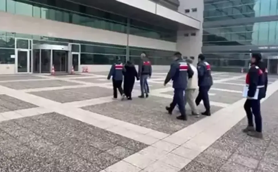 32 ilde FETÖ operasyonu: 41 tutuklama