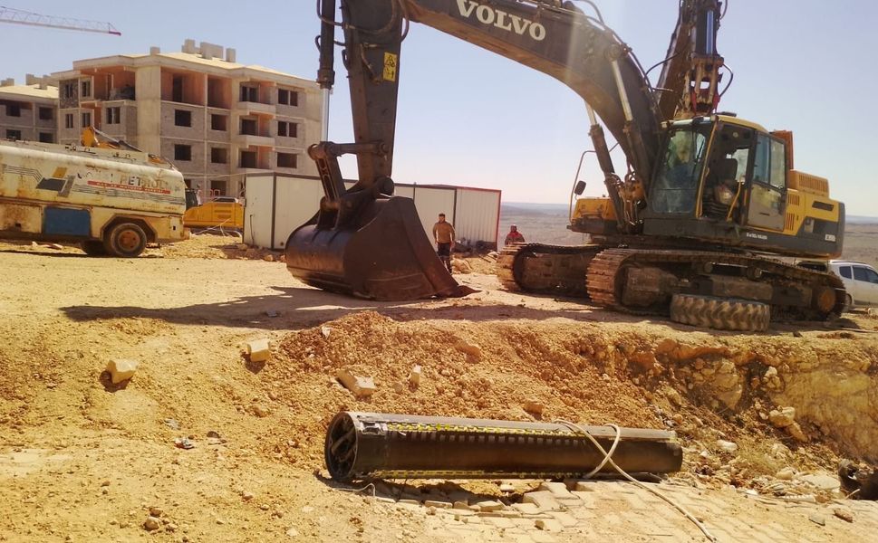 Gaziantep'e füze parçası düştü!