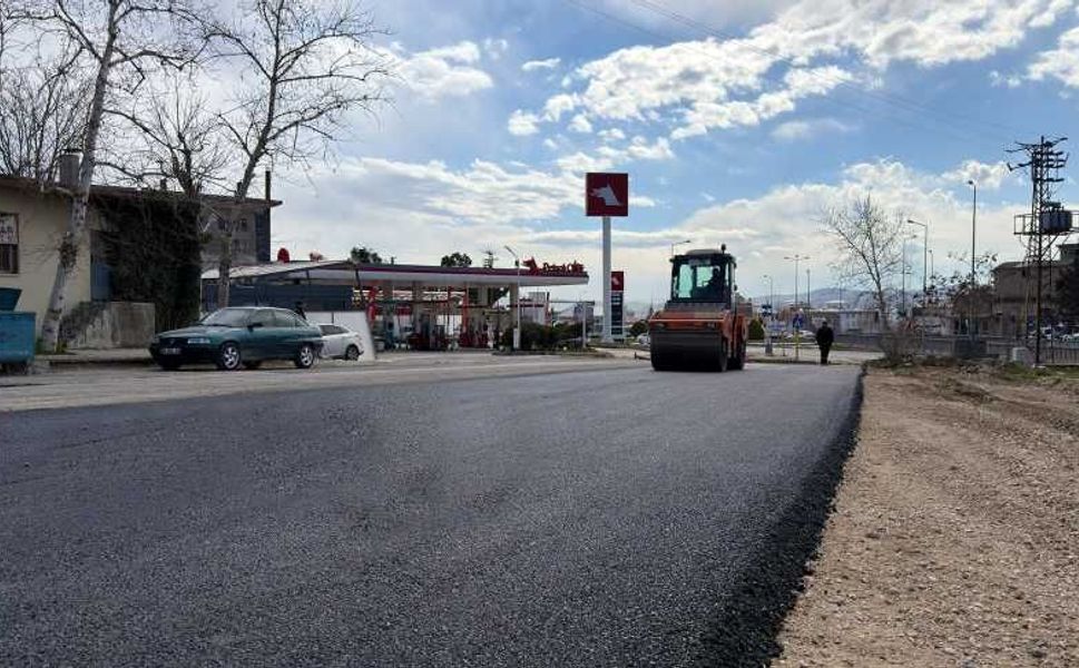 Dulkadiroğlu’nda Yol Yenilemeleri Devam Ediyor