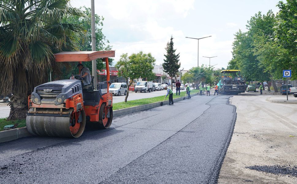 Büyükşehir’den Doğukent’e Dev Yol Yatırımı