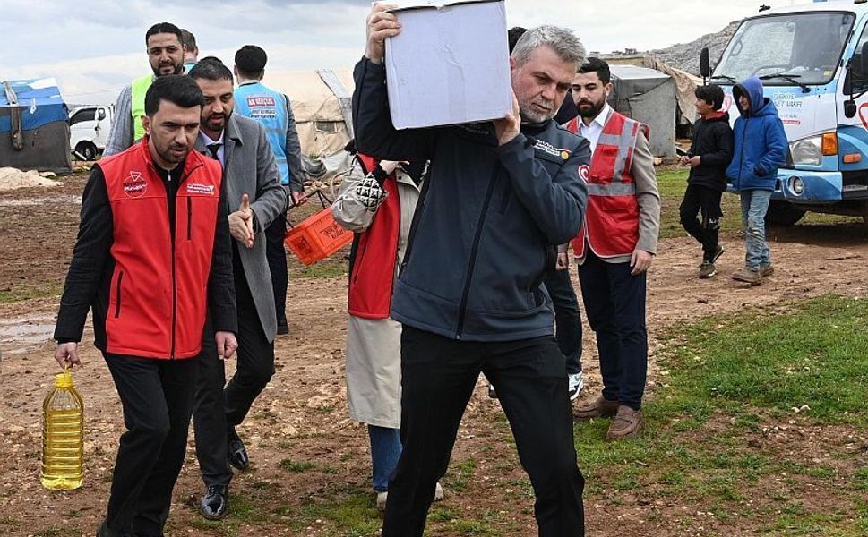 Büyükşehir’in İftar Sofrası Sınırların Ötesine Taştı