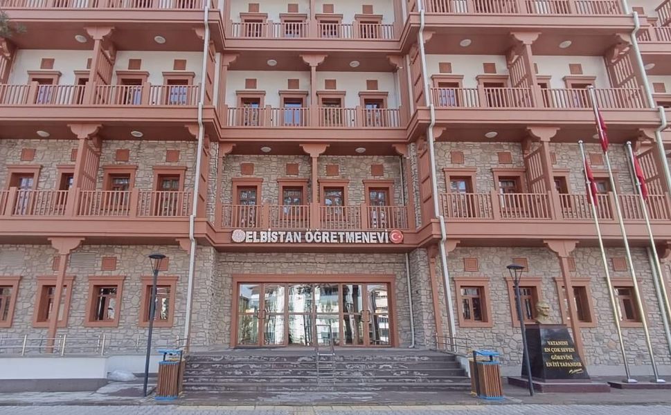 Kahramanmaraş’taki 150 yataklı öğretmenevi açıldı