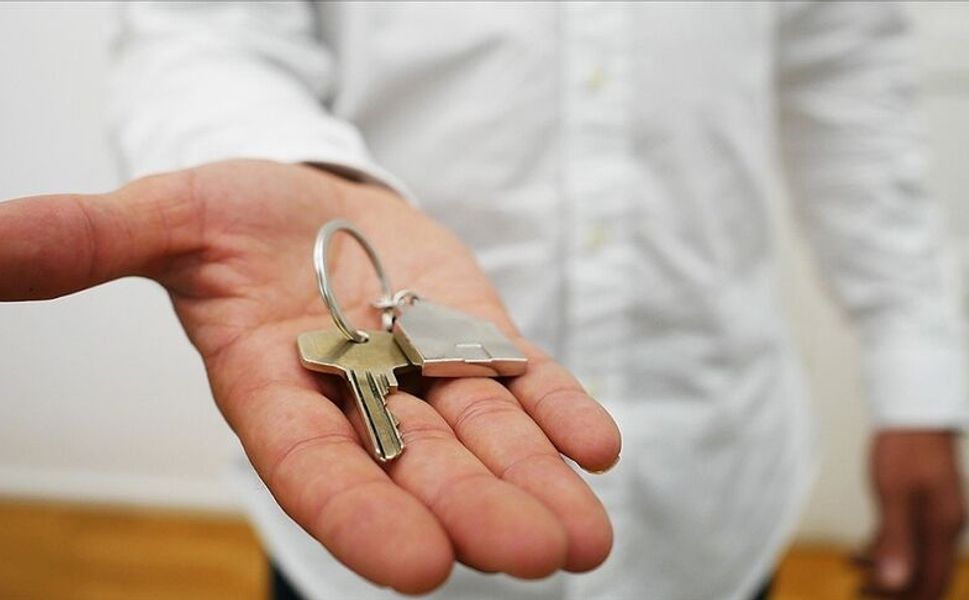 Uzmanlardan "oturulan konut satılarak yatırım yapılmaz" uyarısı