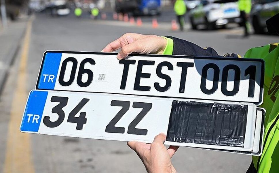 1 Nisan itibarıyla APP plaka kullananlara 140 bin lira ceza uygulanacak