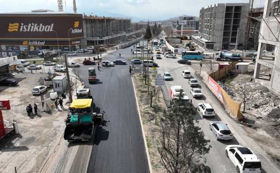 Büyükşehir, Doğukent’in Yolunu Yeniledi