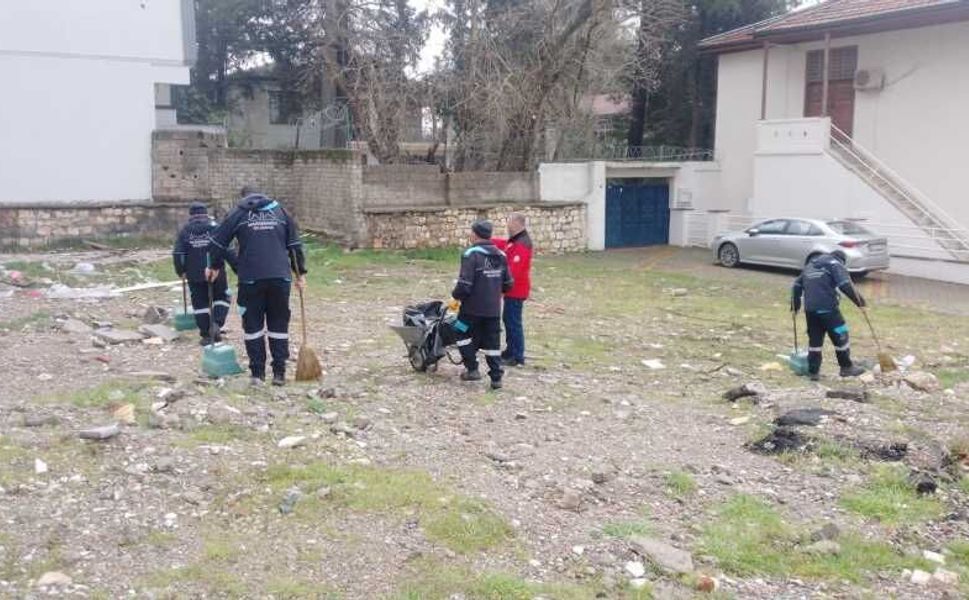Dulkadiroğlu’nda Bayram Öncesi Temizlik Çalışmaları Hız Kazandı