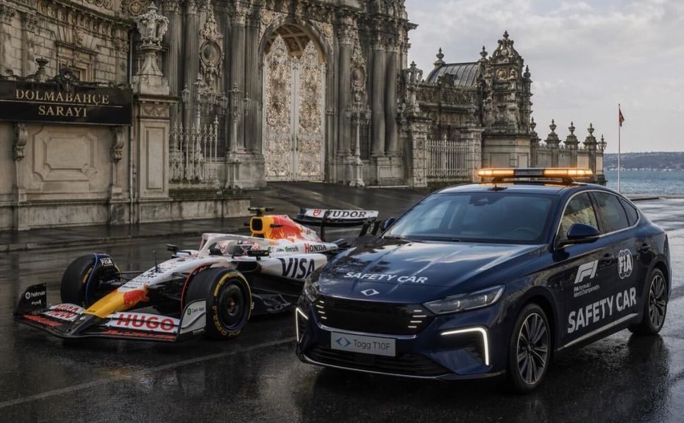 Gürlek: TOGG’un Formula’da Safety Car olması tanıtım fırsatı