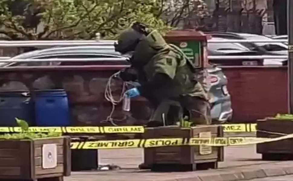 'Elimde bomba var' diye bağırdı, gözaltına alındı