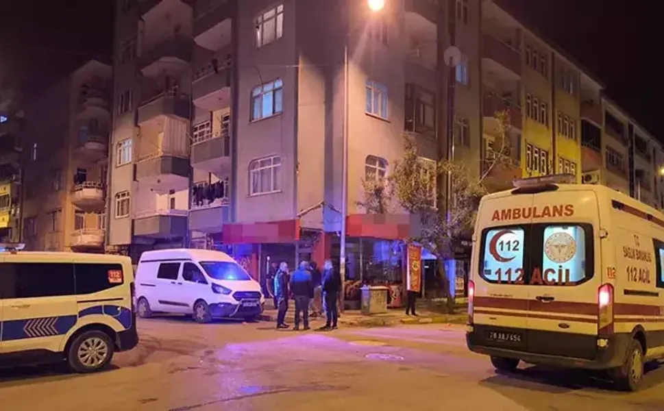 1’i kadın 2 kişinin, evde silahla vurulmuş cansız bedenleri bulundu