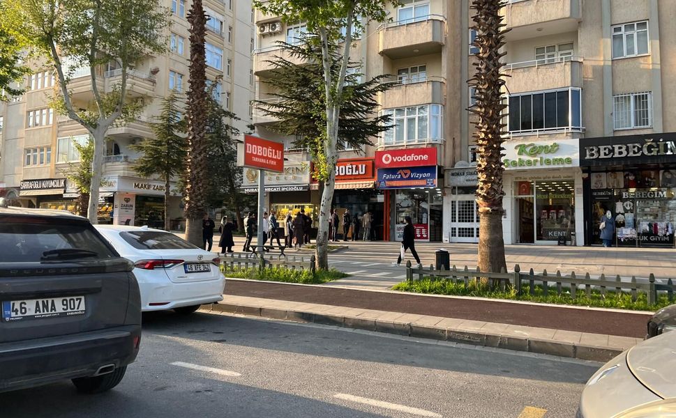 Kahramanmaraş’ta bu ürünü almak için sıraya giriyorlar