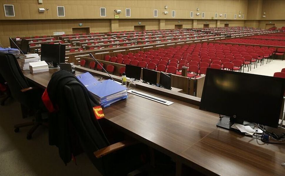 Öğretmenini bıçaklayarak öldüren lise öğrencisi hakkında 126 yıla kadar hapis istemi