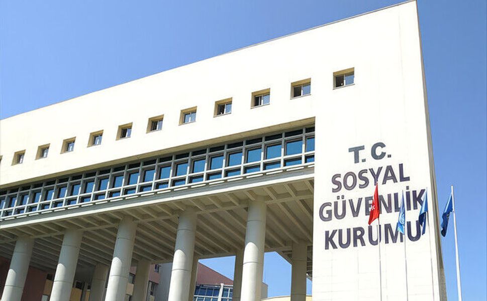 SGK'ye 100 sosyal güvenlik denetmen yardımcısı alınacak