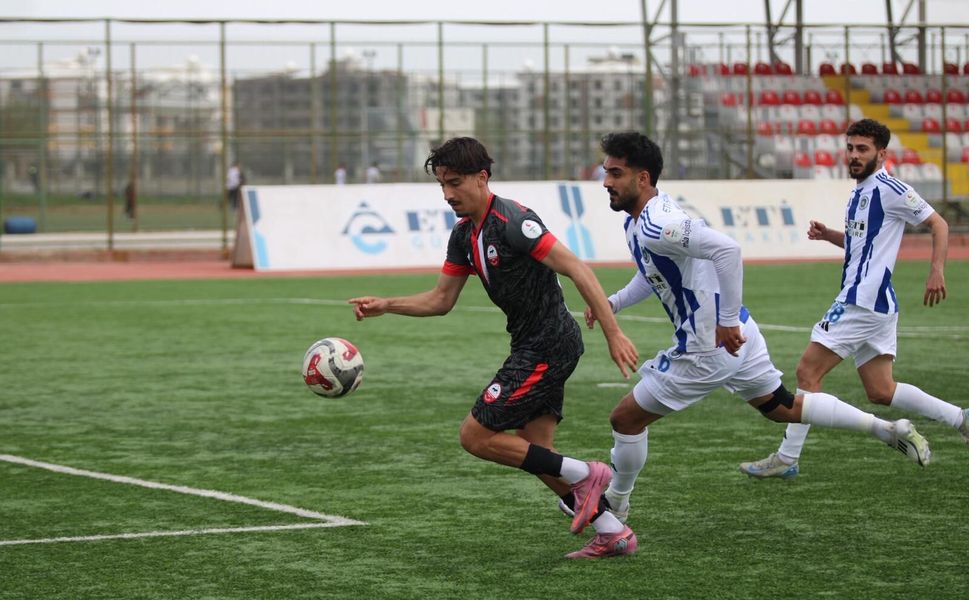 Kahramanmaraşspor Mazıdağı engelini 2 golle aştı