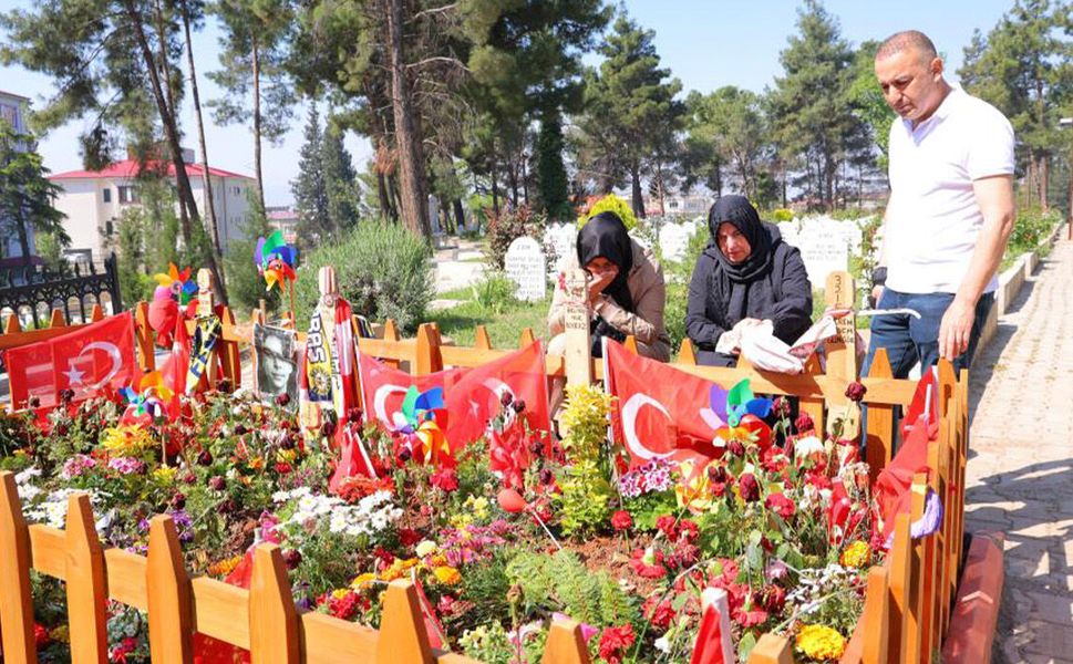 Okul saldırısında hayatını kaybeden Şuranur’un amcası: "O caninin mezarı bile belli değil"