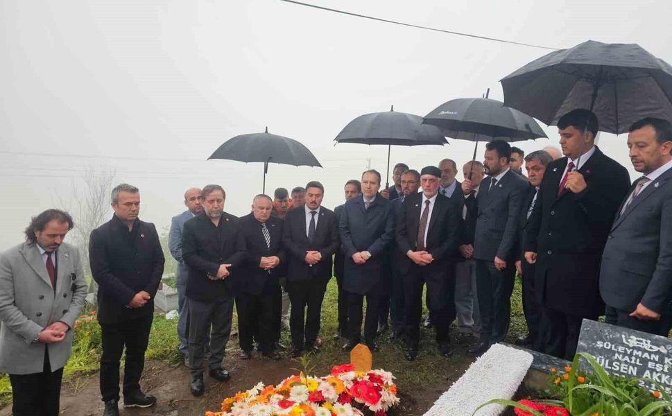 Giresun’da öldürülen genç başkan için Erbakan’dan taziye ziyareti