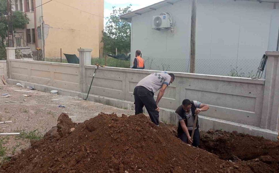 Altyapı çalışmasında doğalgaz borusu patladı