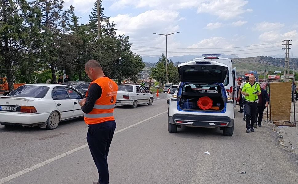 Kahramanmaraş’ta iki otomobil çarpıştı: 1 yaralı