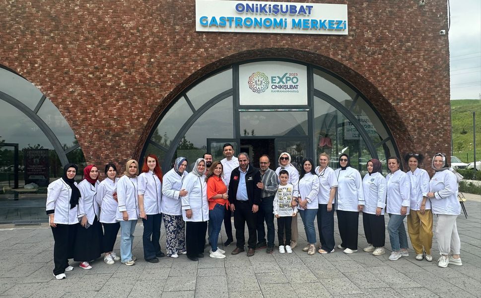 Onikişubat Belediyesi Expo’da Balık Kültürü ve Karaköy Lezzetleri Buluştu