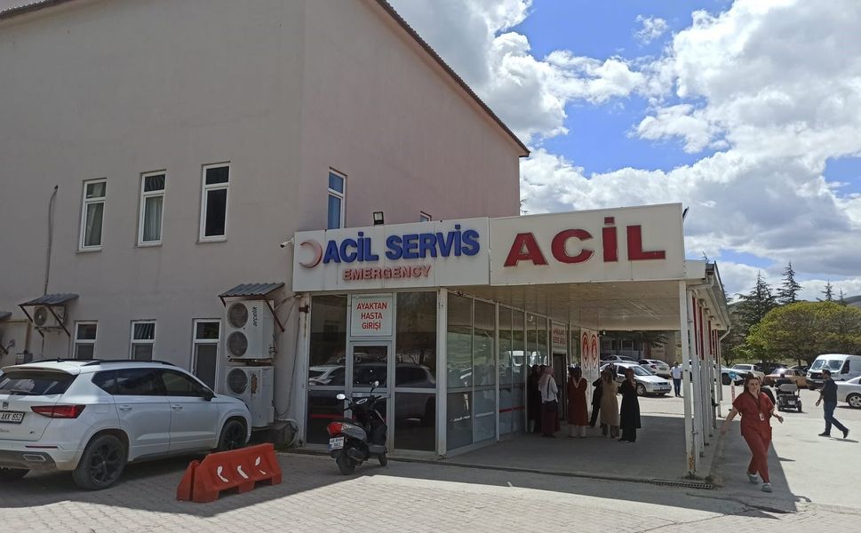 Kahramanmaraş'ta polis memuru eşini ayaklarından vurdu
