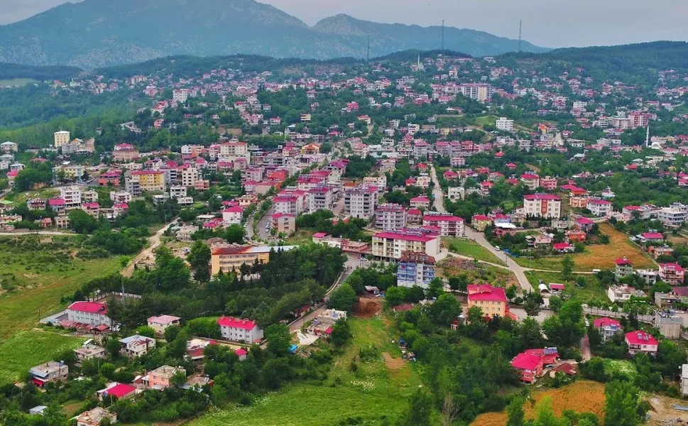 Kahramanmaraş’ın o ilçesi doğası ve tarihiyle büyülüyor