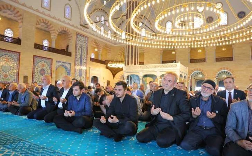 Okul saldırısında hayatını kaybeden Kerem'in babası: "Bayram geldi ama bize bayram gelmedi"