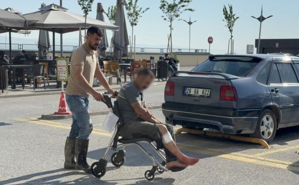 Acemi kasaplar hastaneye koştu!