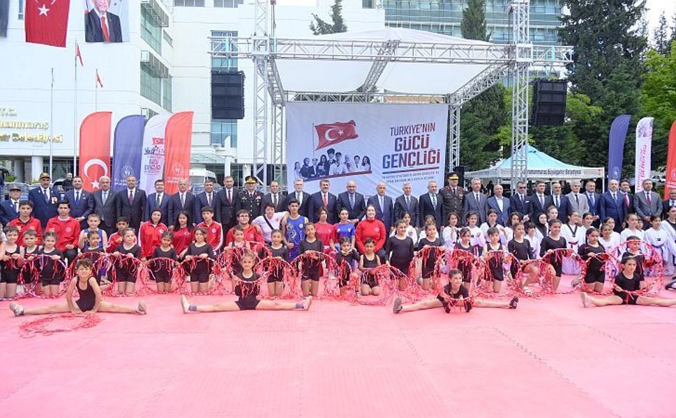 Kahramanmaraş’ta 19 Mayıs kutlamaları göz doldurdu!