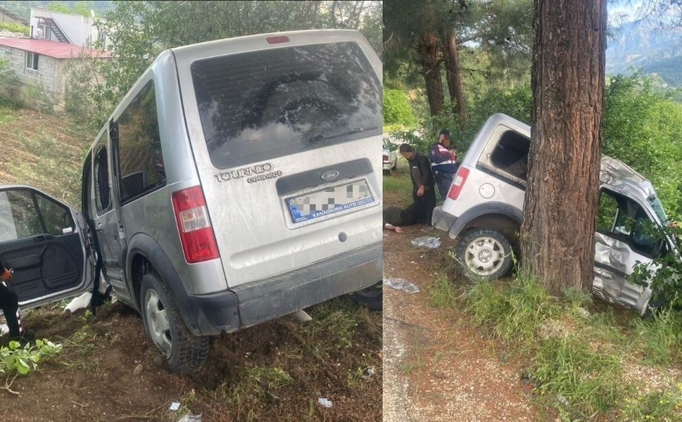 Kahramanmaraş’ta ağaca çarpan araç hurdaya döndü: 1’i ağır 4 yaralı