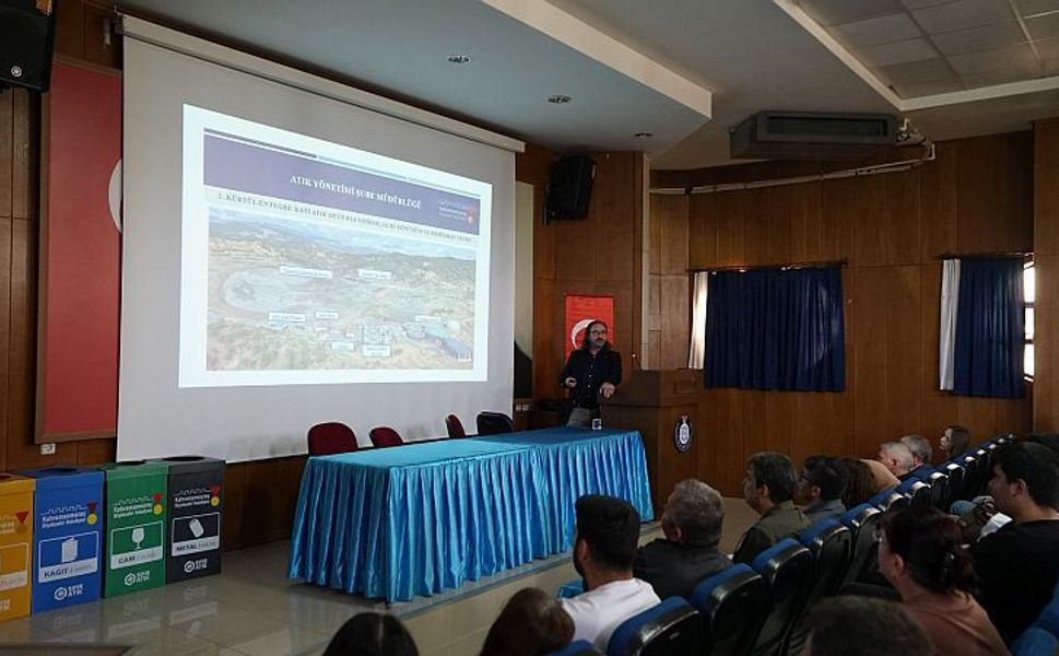 Büyükşehirden Üniversite Gençliğine Sıfır Atık Eğitimi
