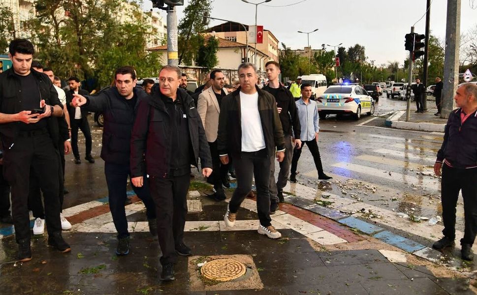 Şanlıurfa’da fırtına felaketi: 1 ölü, 40 yaralı