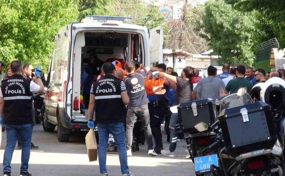 Aile içi kavga: Çok sayıda yaralı var