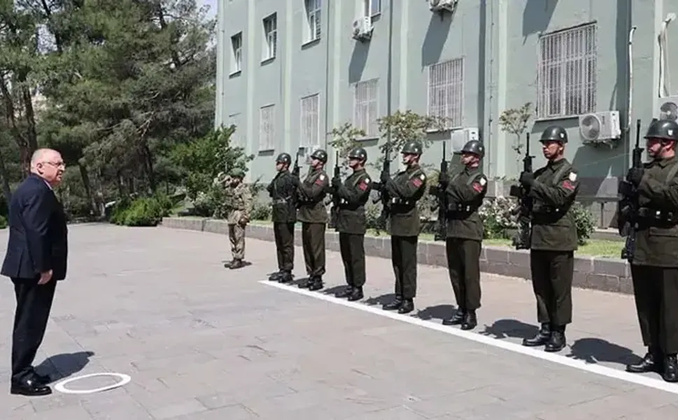 Bakan Güler, Kahramanmaraş'ta birlikleri denetledi