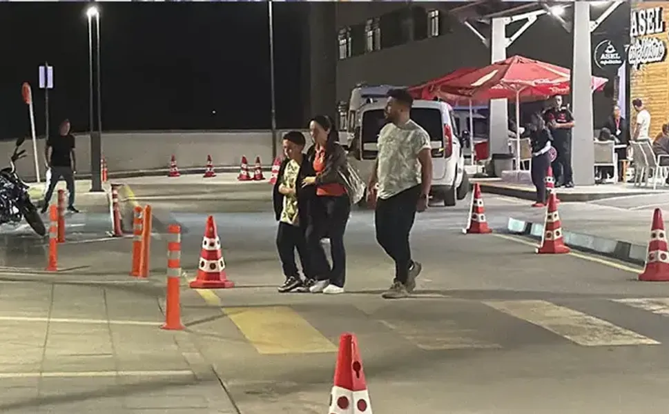 Okulda dağıtılan tavuklu pilav sonrası 84’ü öğrenci 98 kişi rahatsızlandı