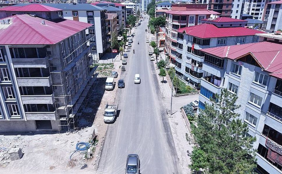 Pınarbaşı Caddesi'nde İlk Etap Tamamladı
