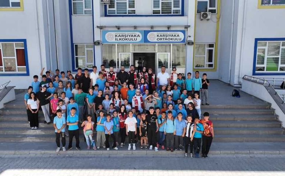 Kahramanmaraş’ta Minik Öğrencilere Kitap ve Etkinlik Desteği